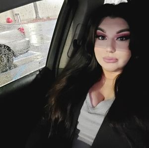 Meet your Posher, Rayline